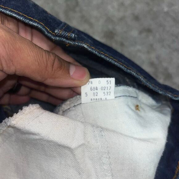 Vintage 70's Levi's 684 Bell Bottom Jeans - 31 x 30 - Picture 4 of 10